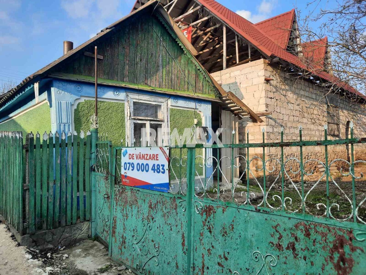 35.000 EUR