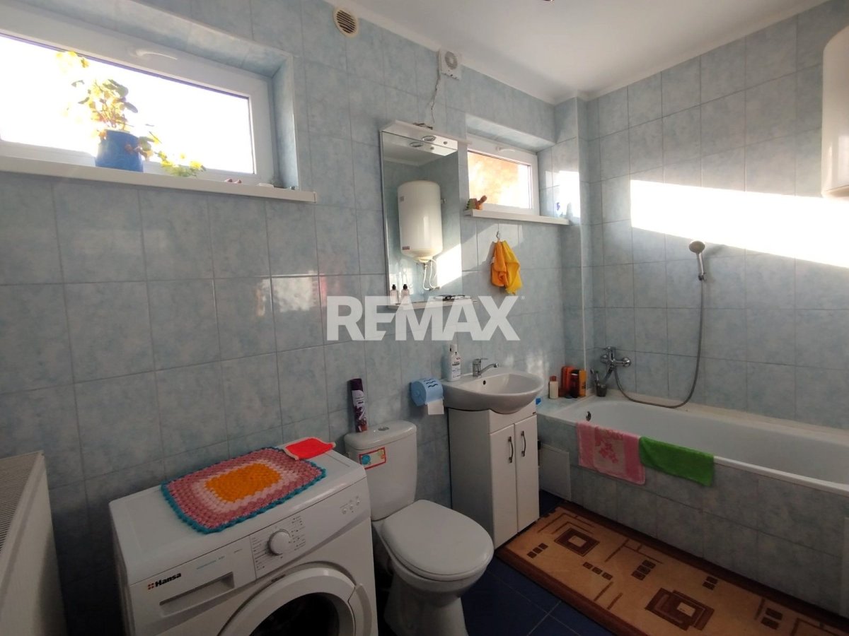 134.900 EUR