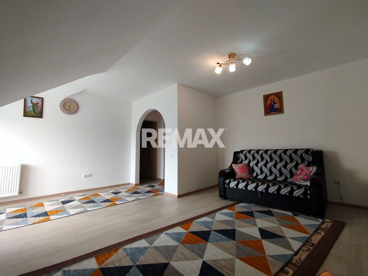 134.900 EUR