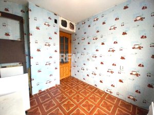 114.900 EUR
