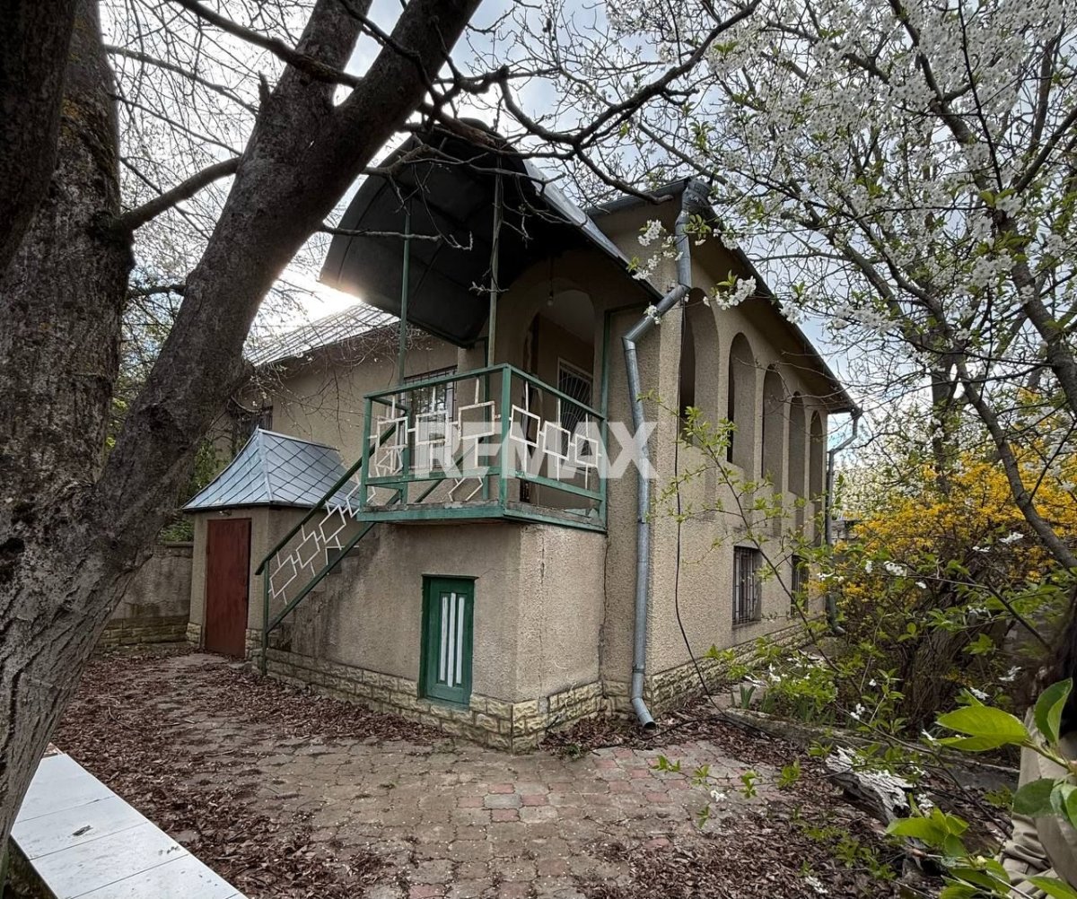 46.000 EUR