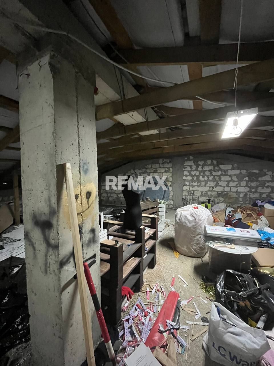 132.000 EUR