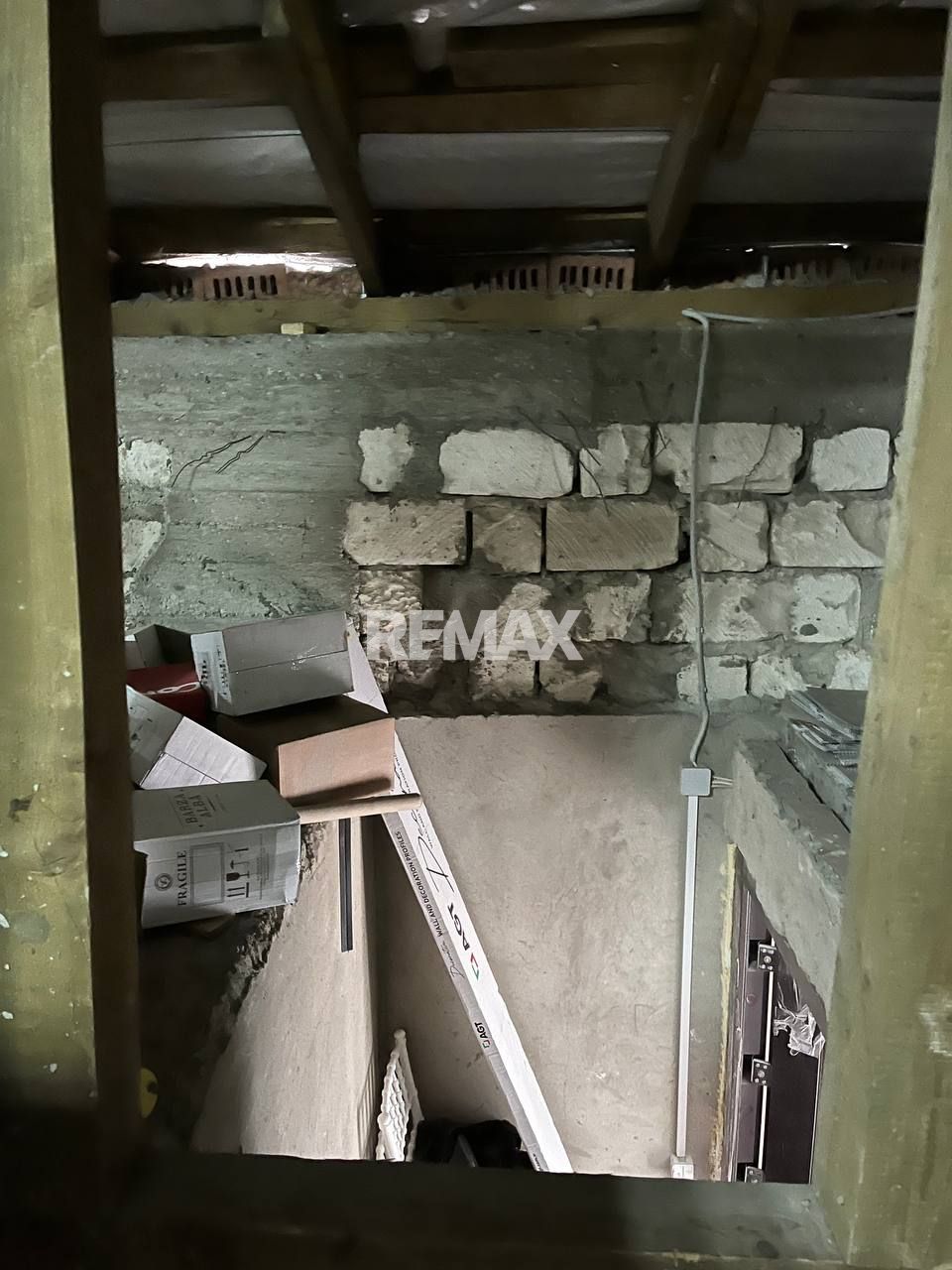 132.000 EUR