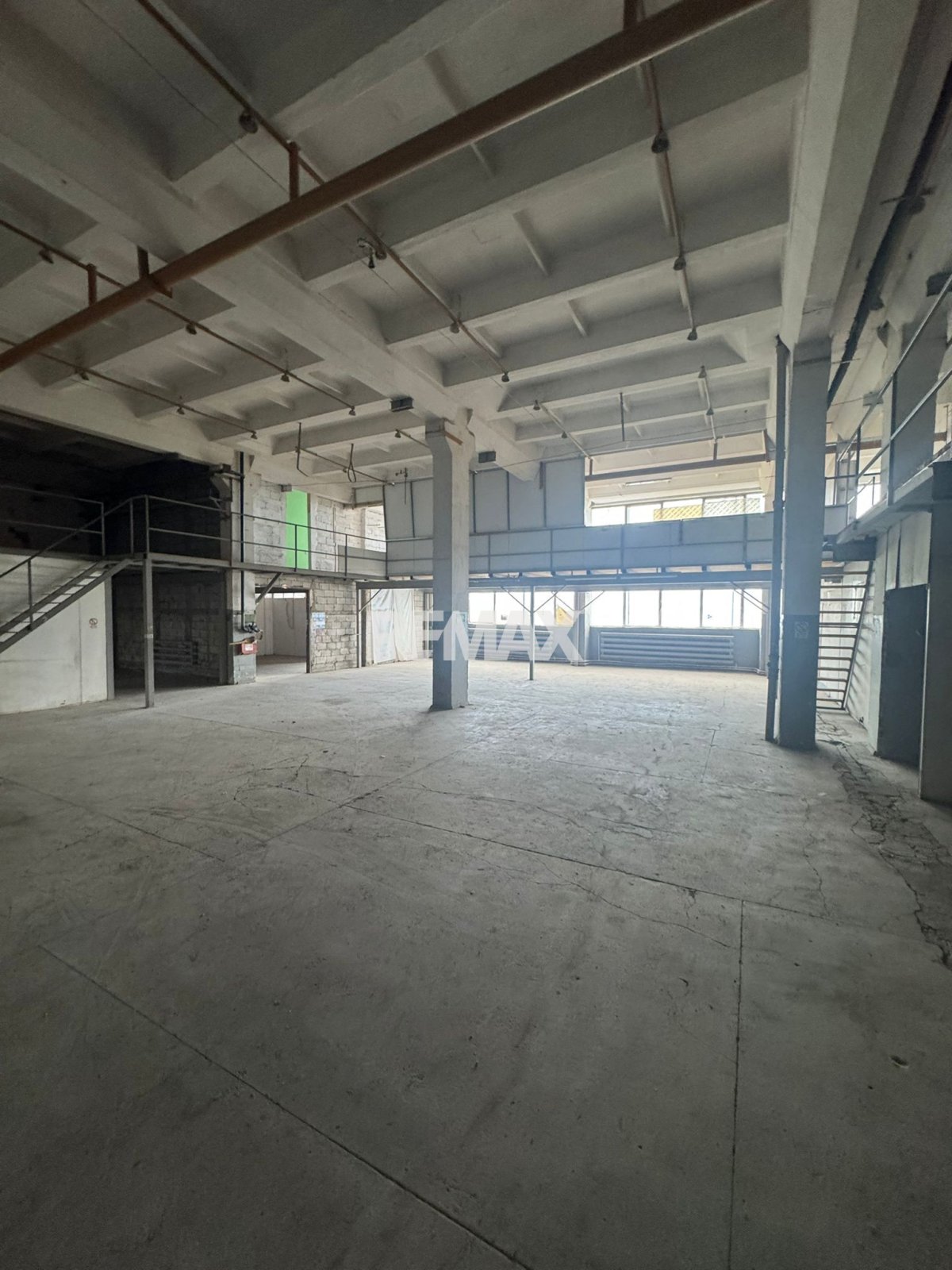 6.000 EUR