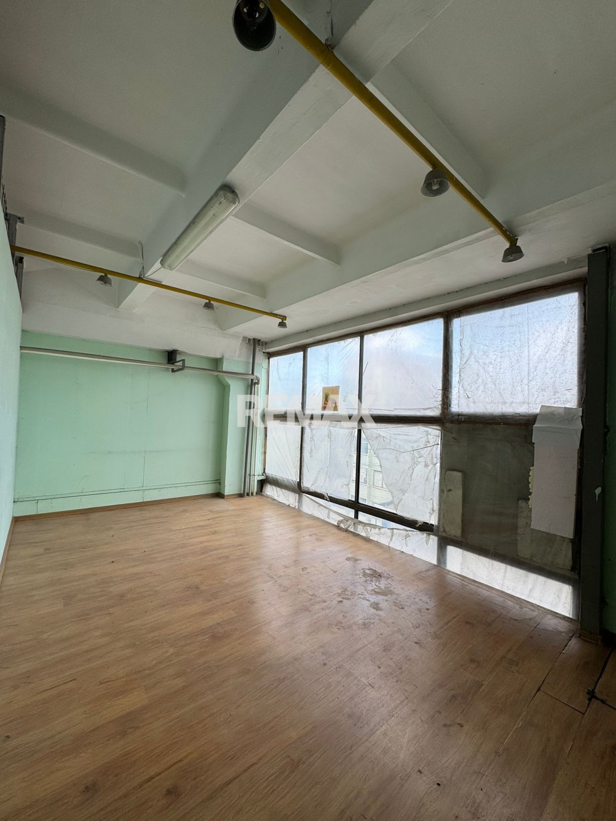 6.000 EUR
