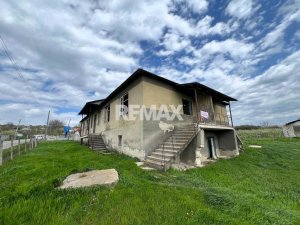 53.000 EUR