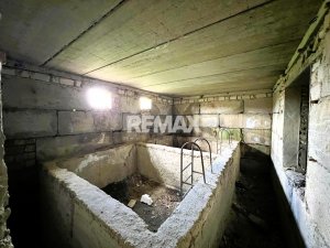 53.000 EUR