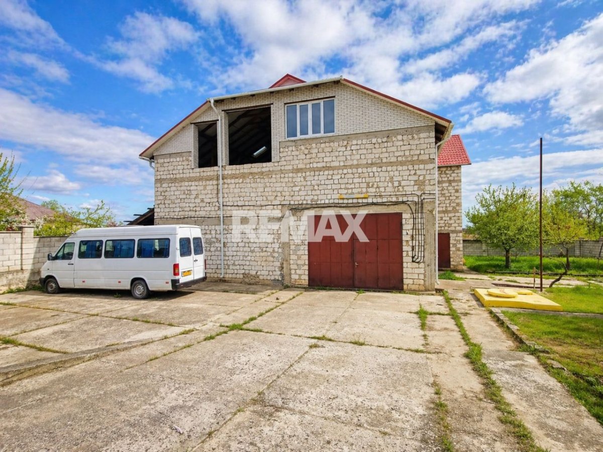 399.000 EUR