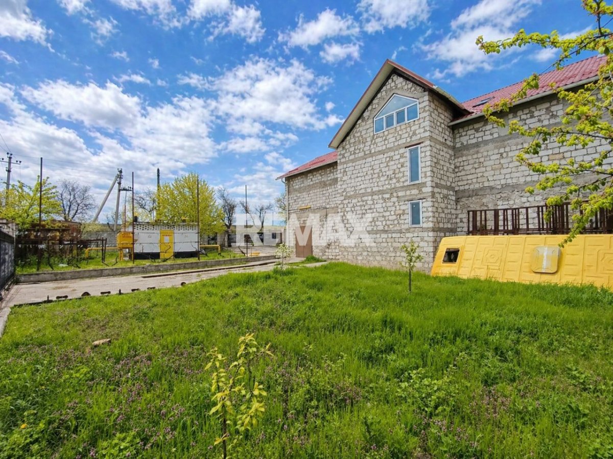 399.000 EUR