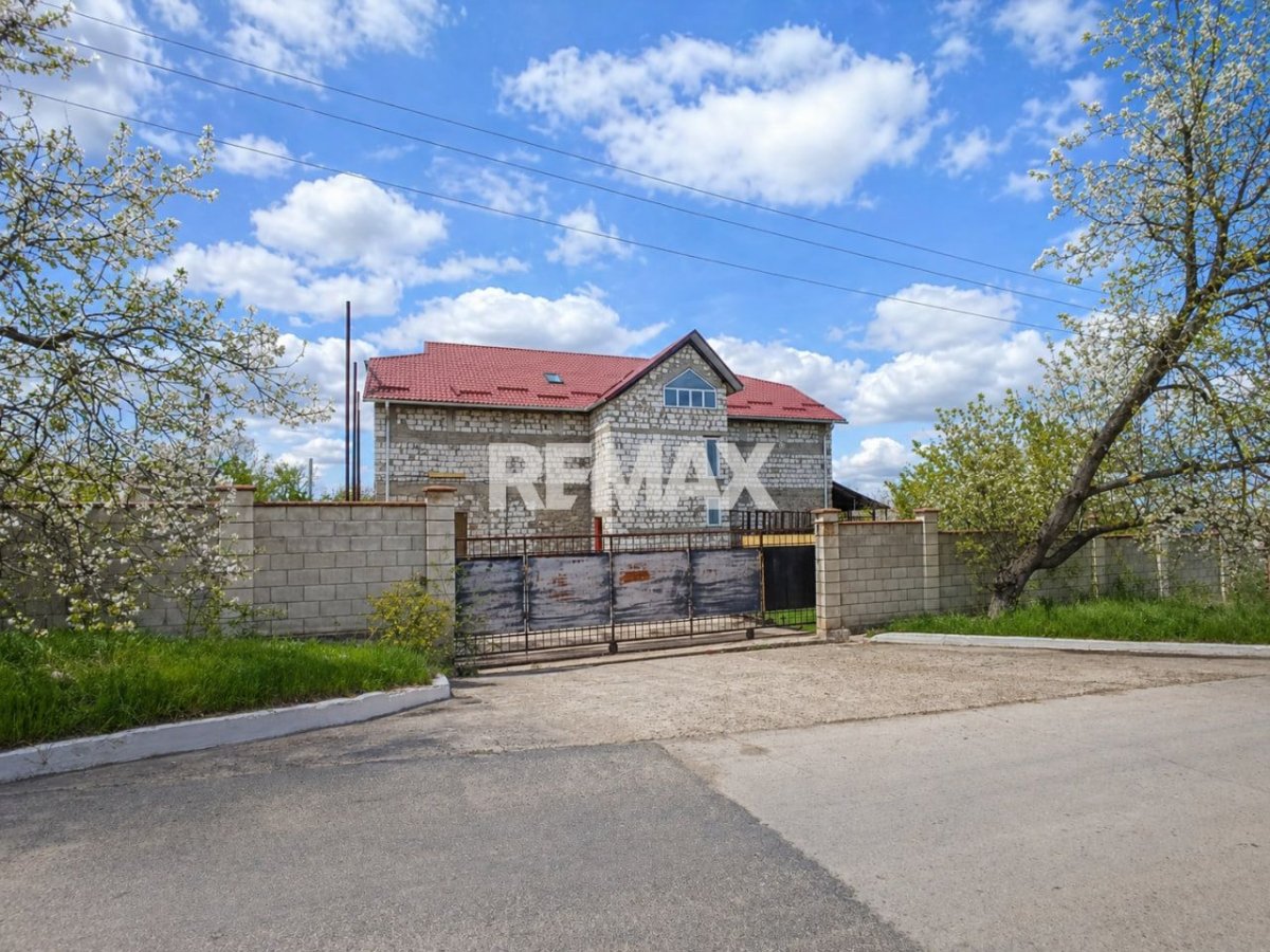 399.000 EUR