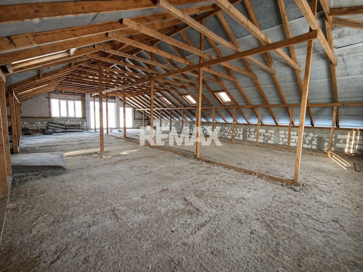 399.000 EUR