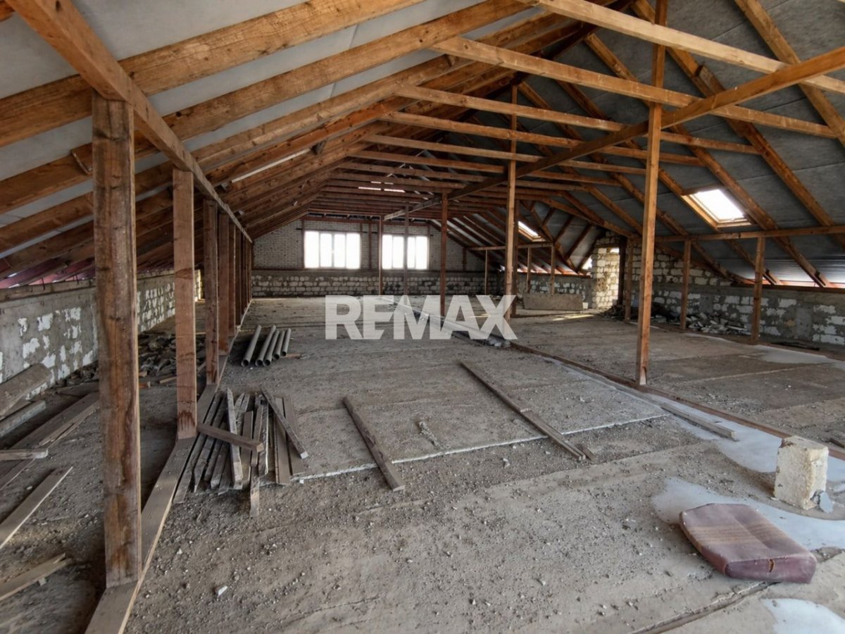 399.000 EUR