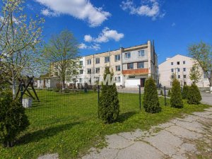 45.800 EUR