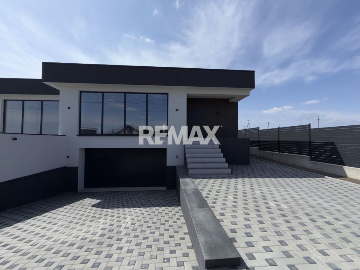 250.000 EUR
