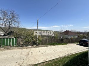 11.000 EUR