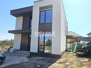 264.000 EUR