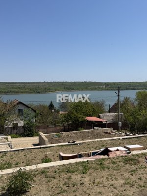 45.000 EUR