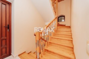 490.000 EUR