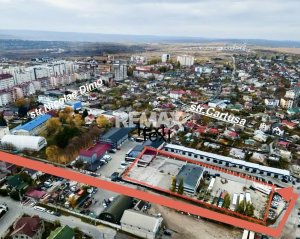 3.500 EUR
