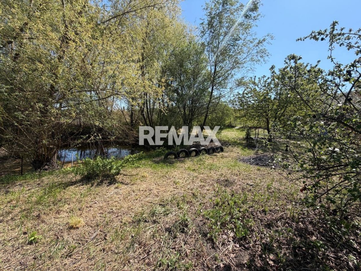 36.900 EUR