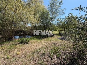 36.900 EUR
