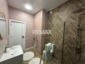 149.900 EUR