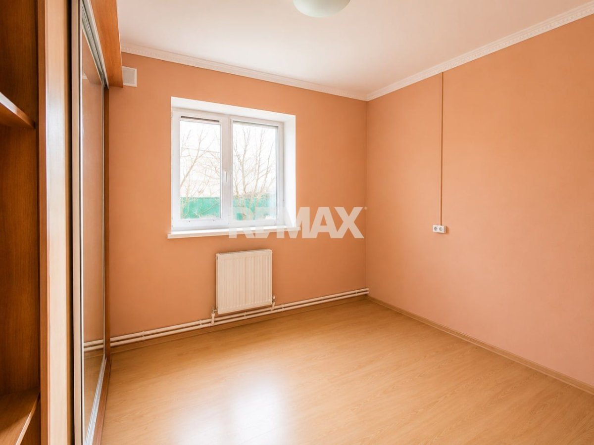 89.900 EUR
