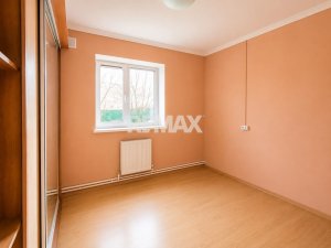89.900 EUR