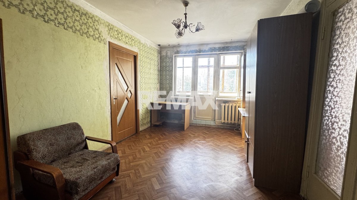 62.900 EUR