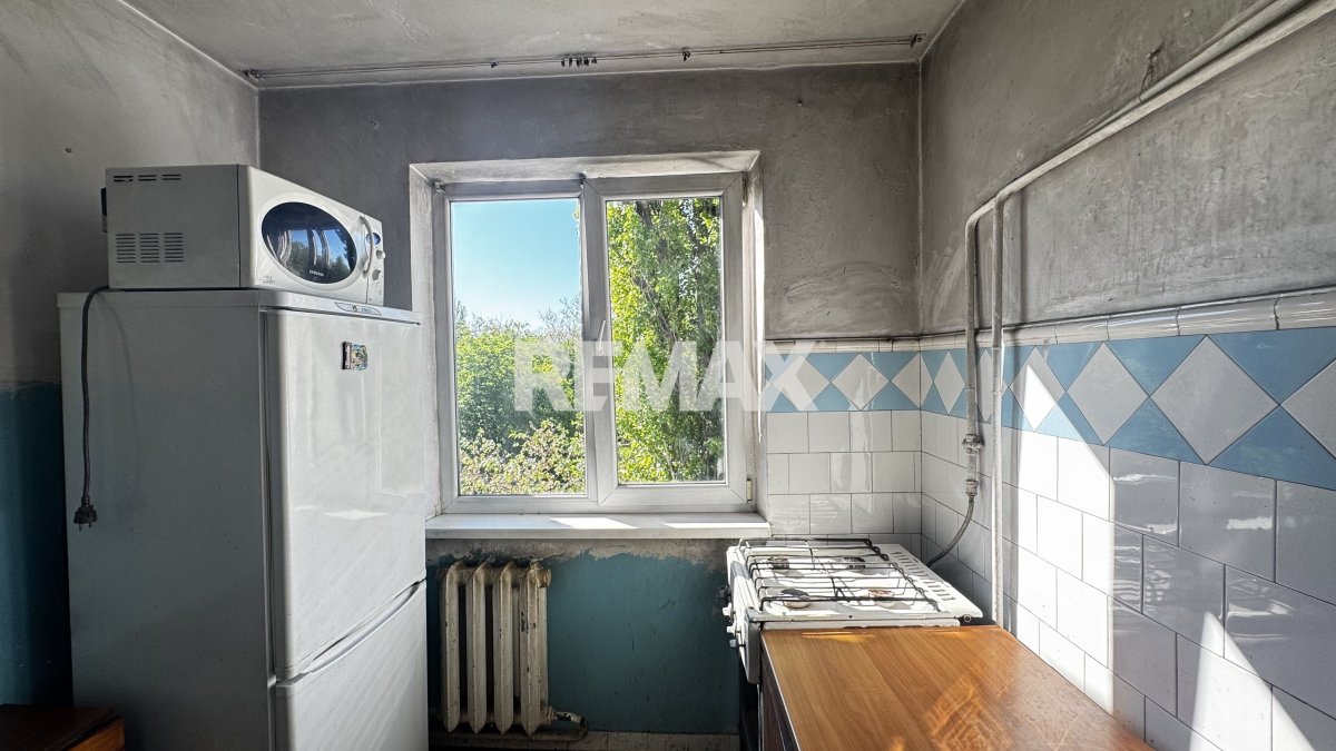 62.900 EUR