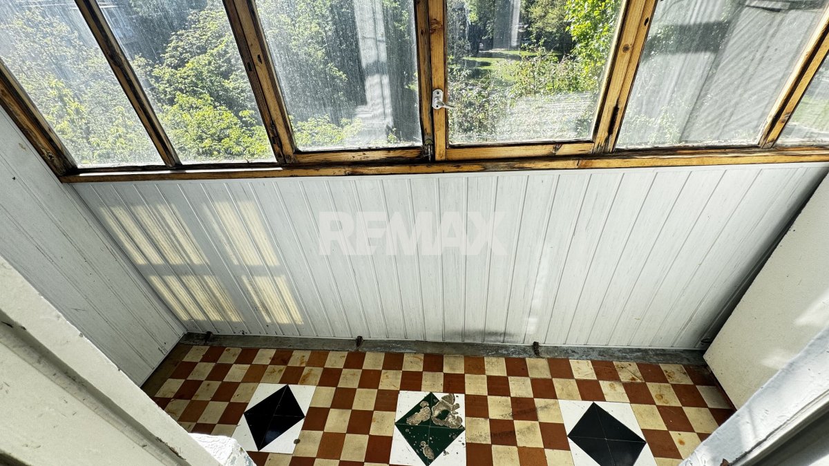62.900 EUR