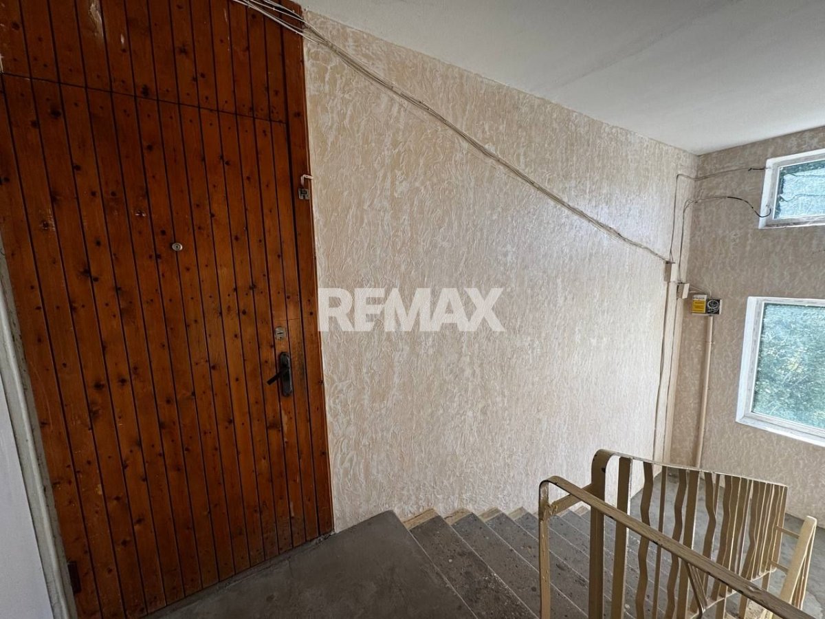 62.900 EUR