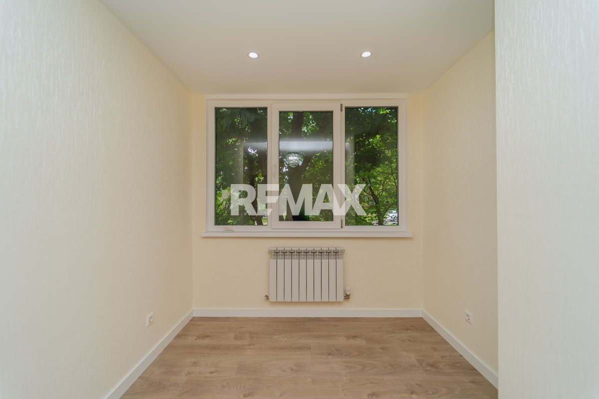 100.000 EUR