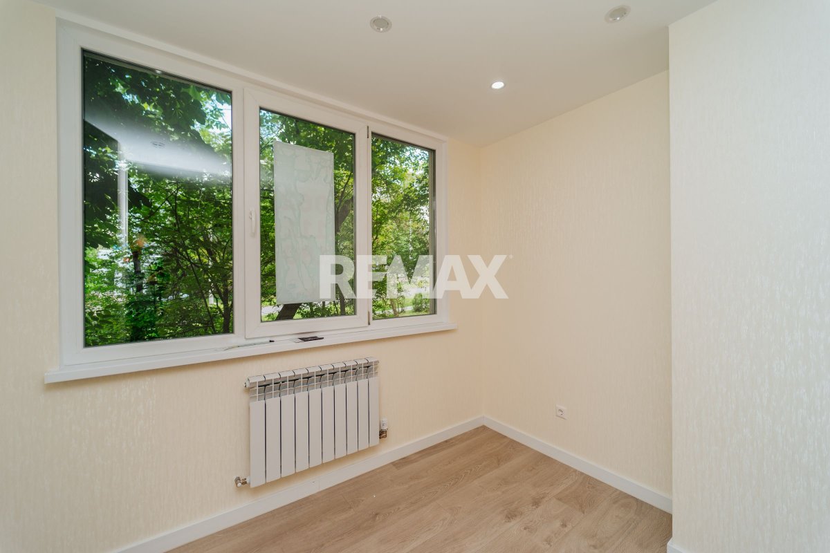 100.000 EUR