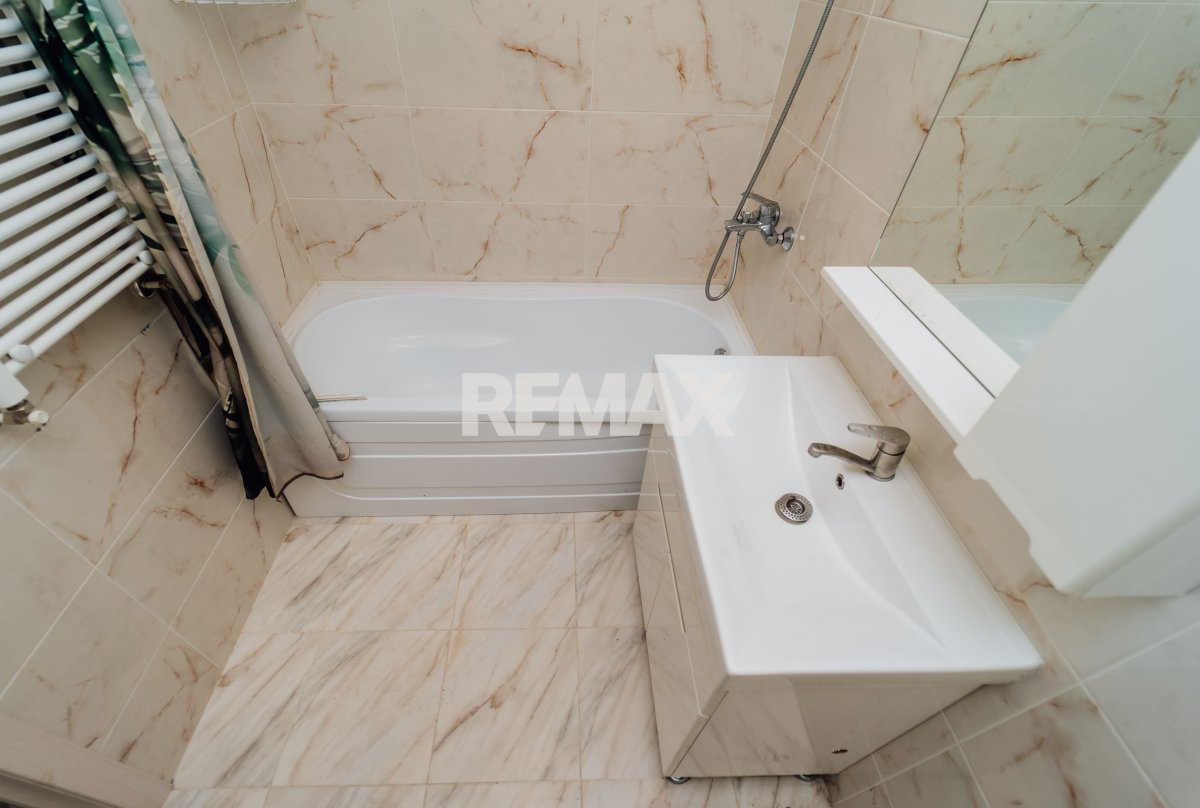 132.000 EUR