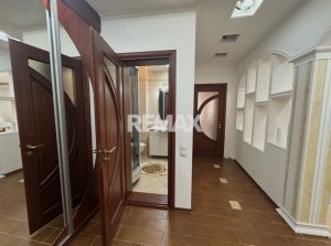 350.000 EUR