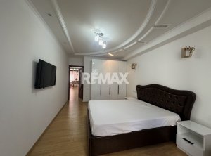 350.000 EUR