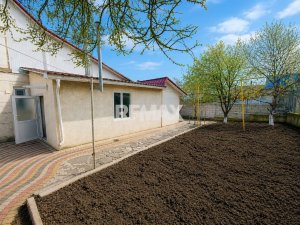 89.900 EUR
