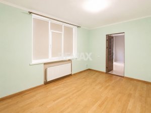 89.900 EUR