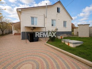 89.900 EUR