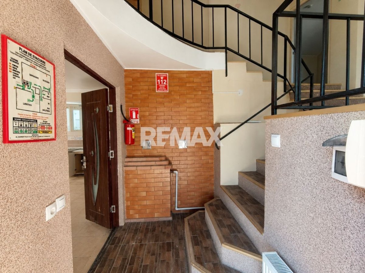 64.900 EUR