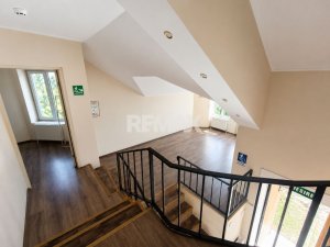 64.900 EUR