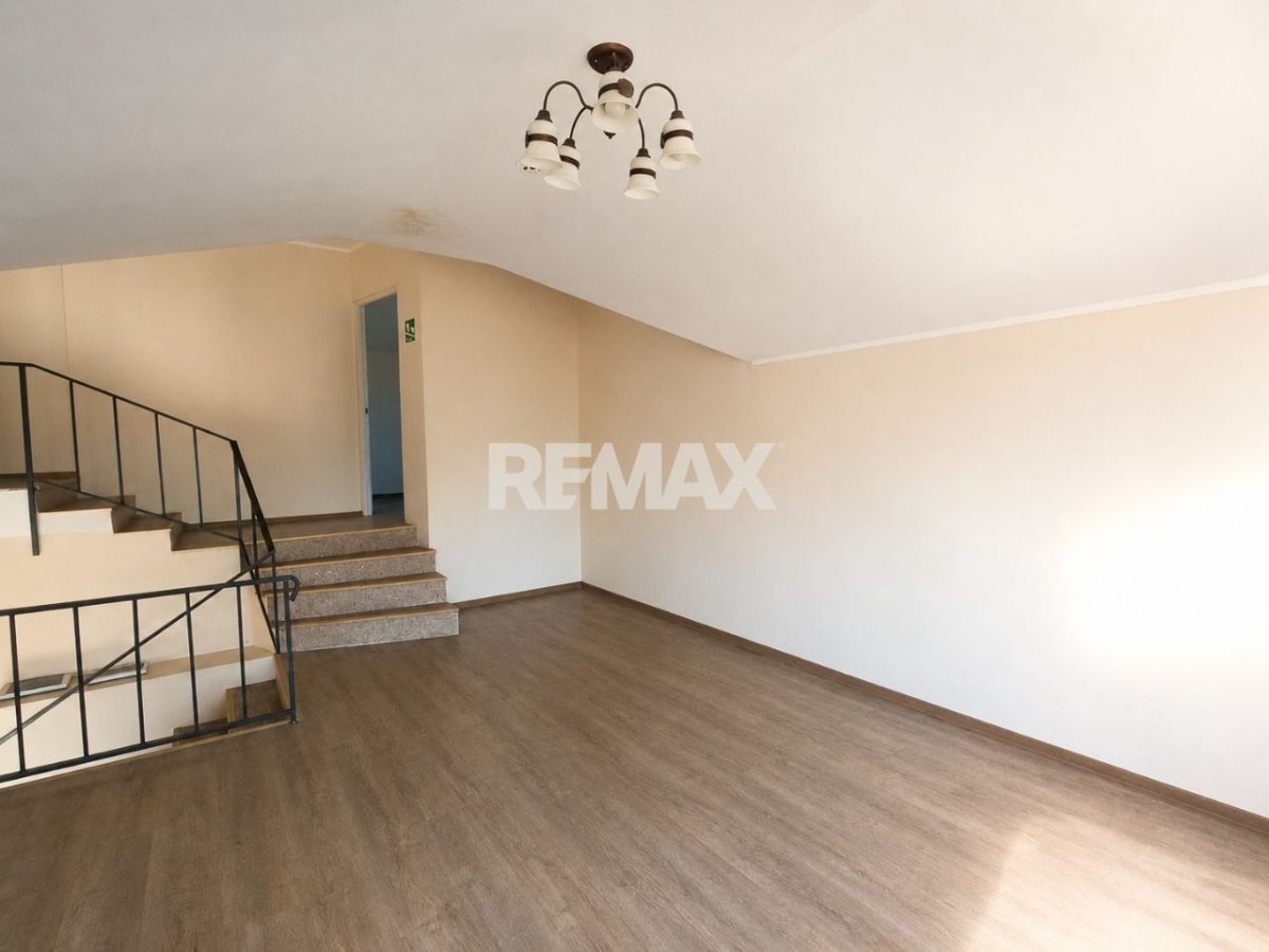64.900 EUR