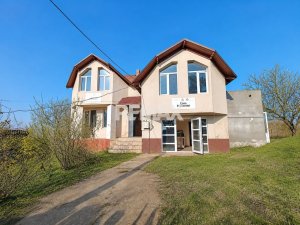 64.900 EUR