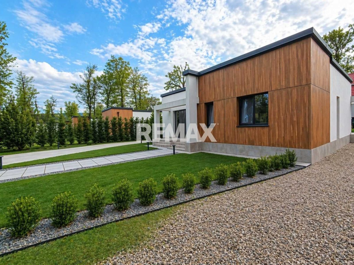 179.000 EUR