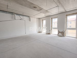 6.000 EUR