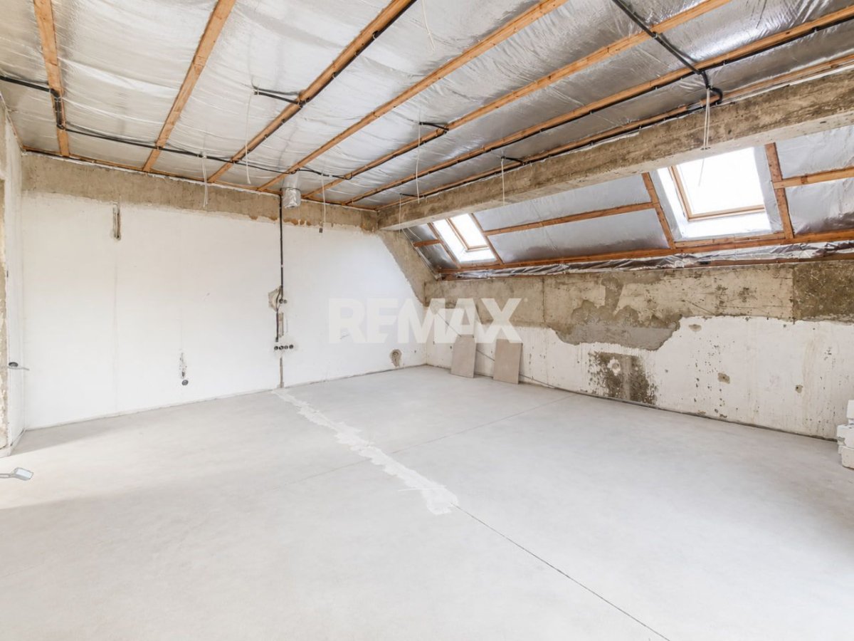 6.000 EUR
