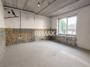 6.000 EUR