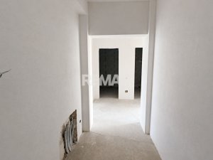 68.900 EUR