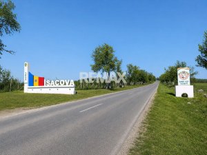 9.900 EUR